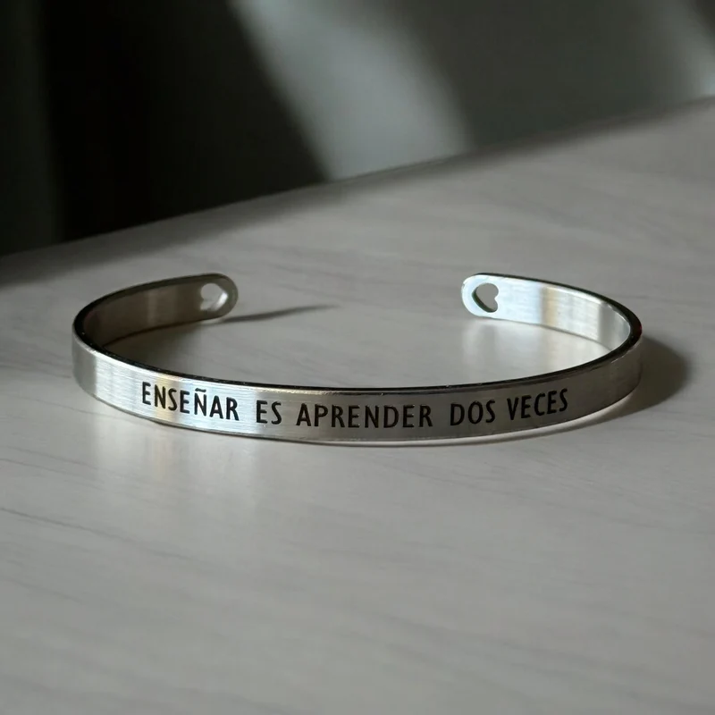 Brazalete Enseñar es aprender dos veces