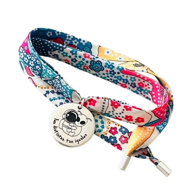 Pulsera Tan distintas, tan iguales
