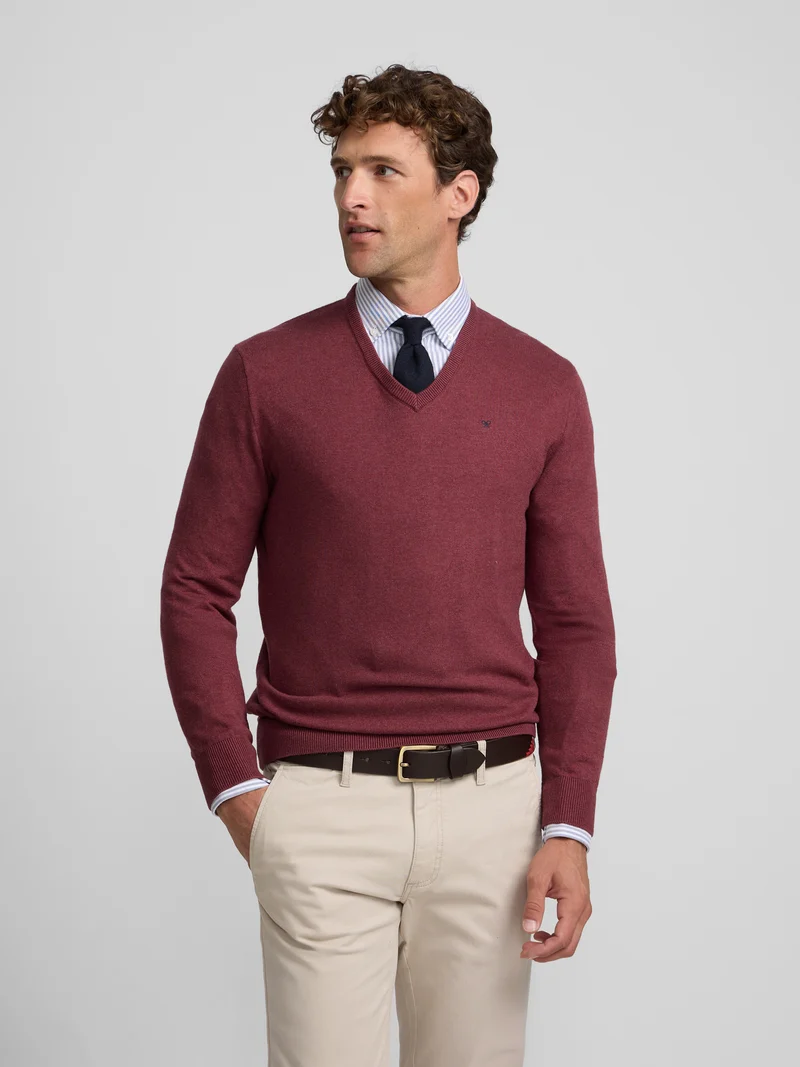 Jersey cuello pico burdeos