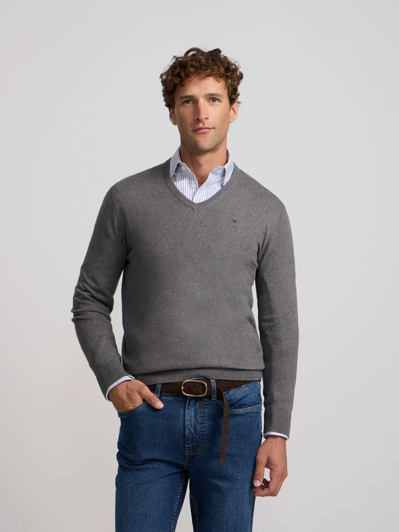 Jersey cuello pico gris