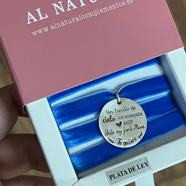 Placa para Ramo de Plata Un trocito de cielo nos acompaña hoy