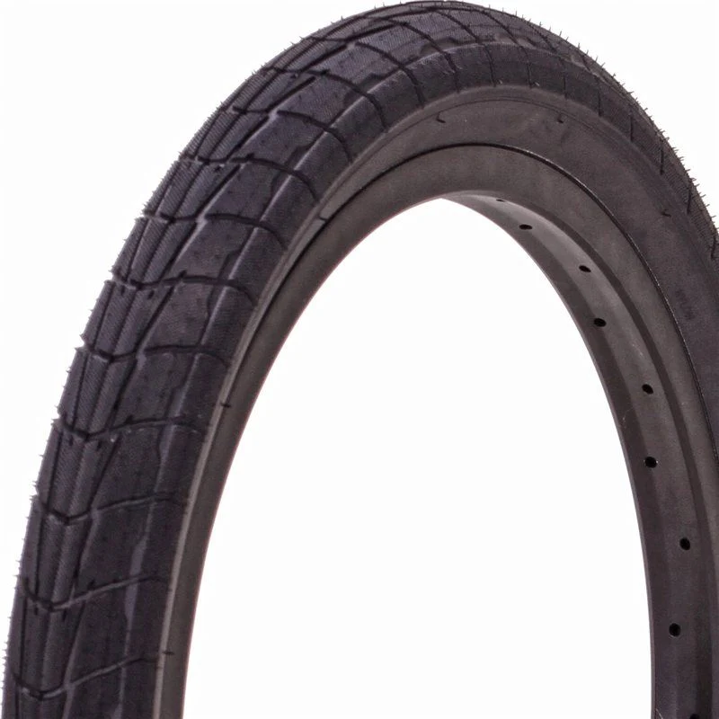 Eclat Predator Tire