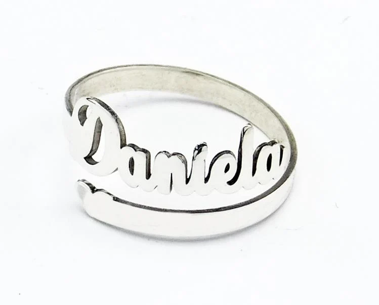 ANILLO DE PLATA NOMBRE PERSONALIZADO