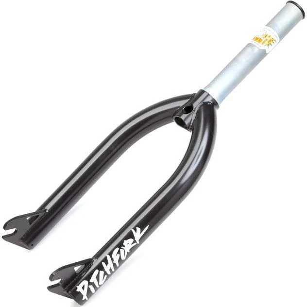 S&M 18" Pitchfork Black